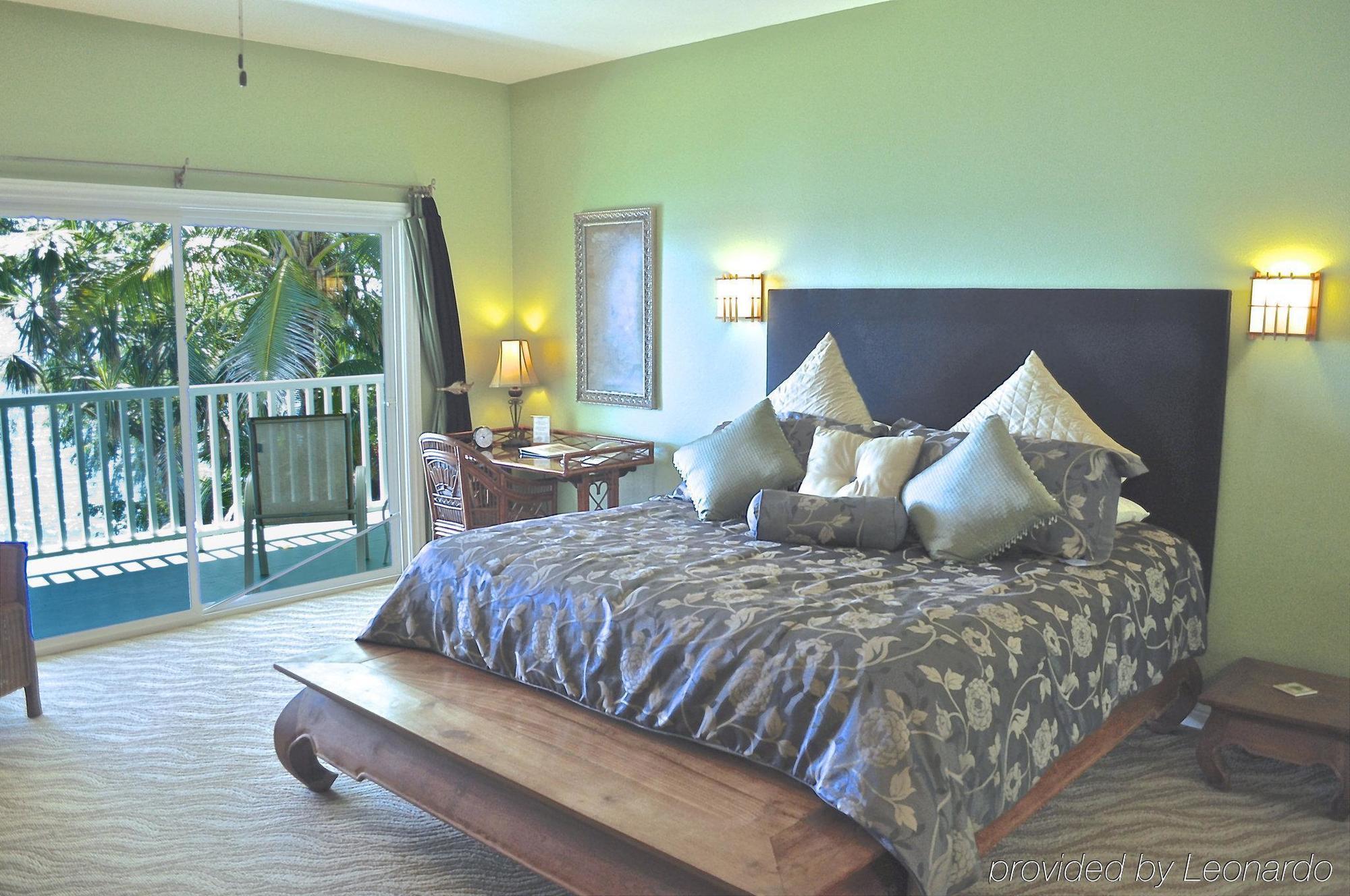 The Palms Cliff House Inn Honomu ภายนอก รูปภาพ