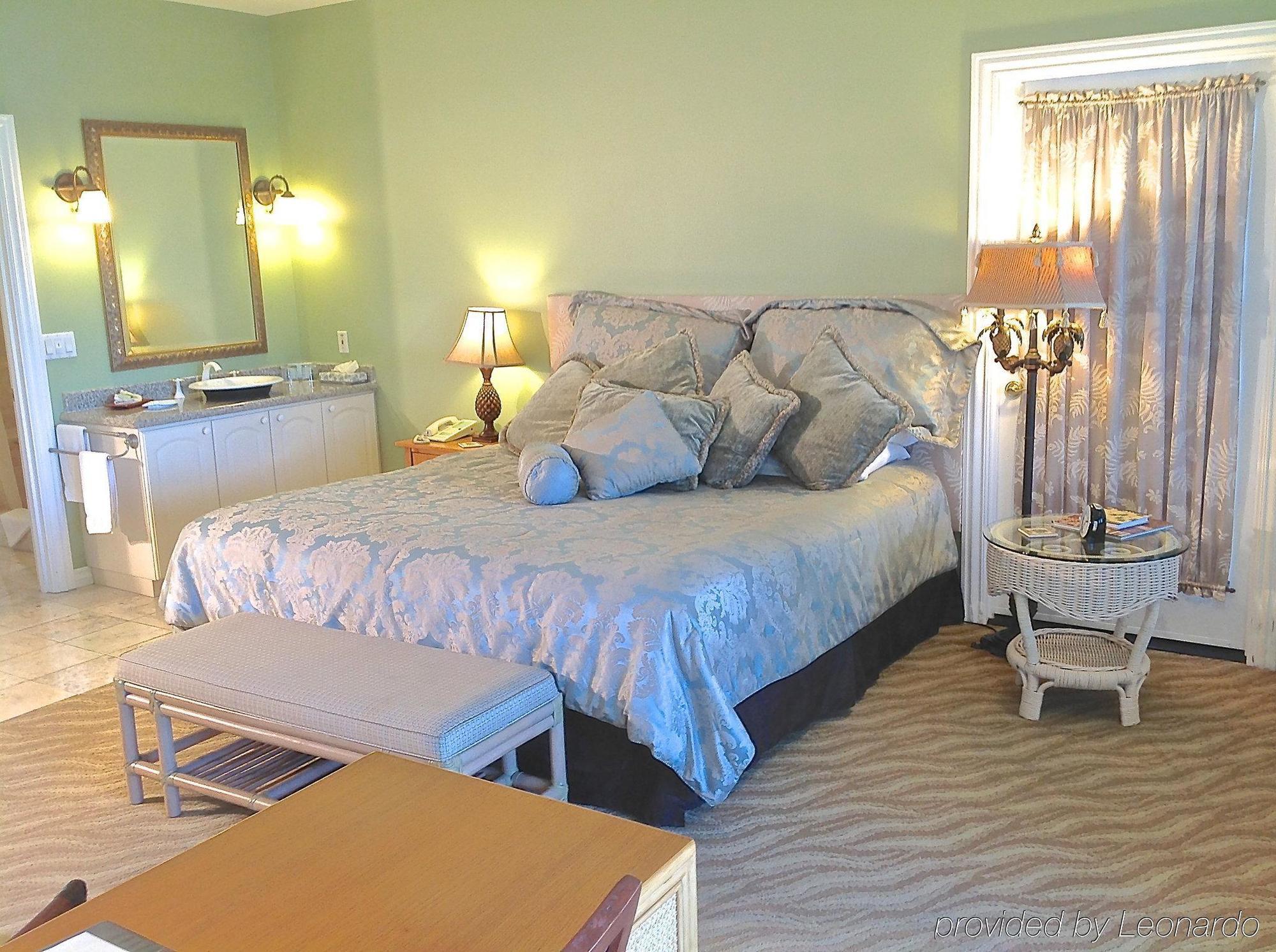 The Palms Cliff House Inn Honomu ภายนอก รูปภาพ