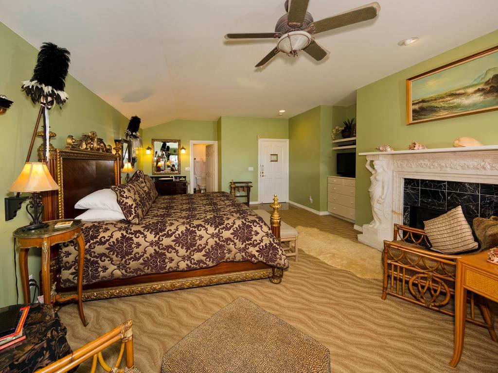 The Palms Cliff House Inn Honomu ภายนอก รูปภาพ