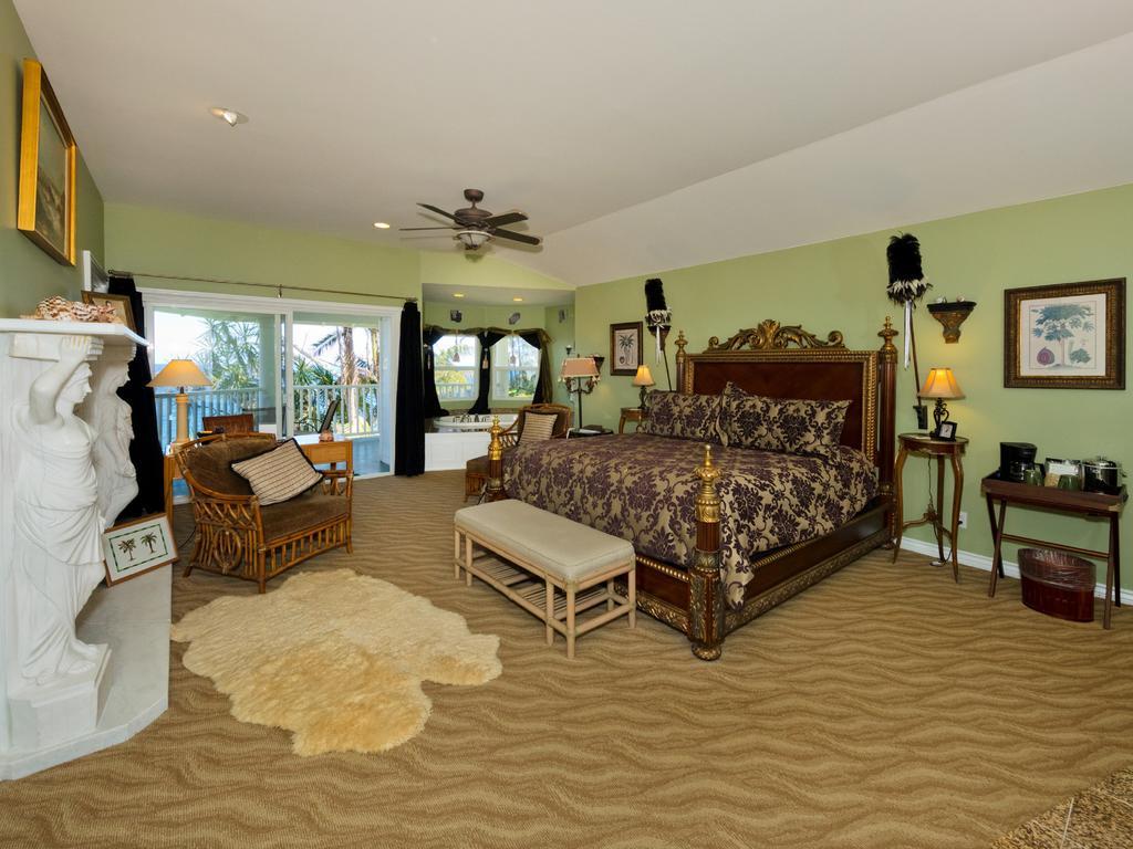 The Palms Cliff House Inn Honomu ภายนอก รูปภาพ