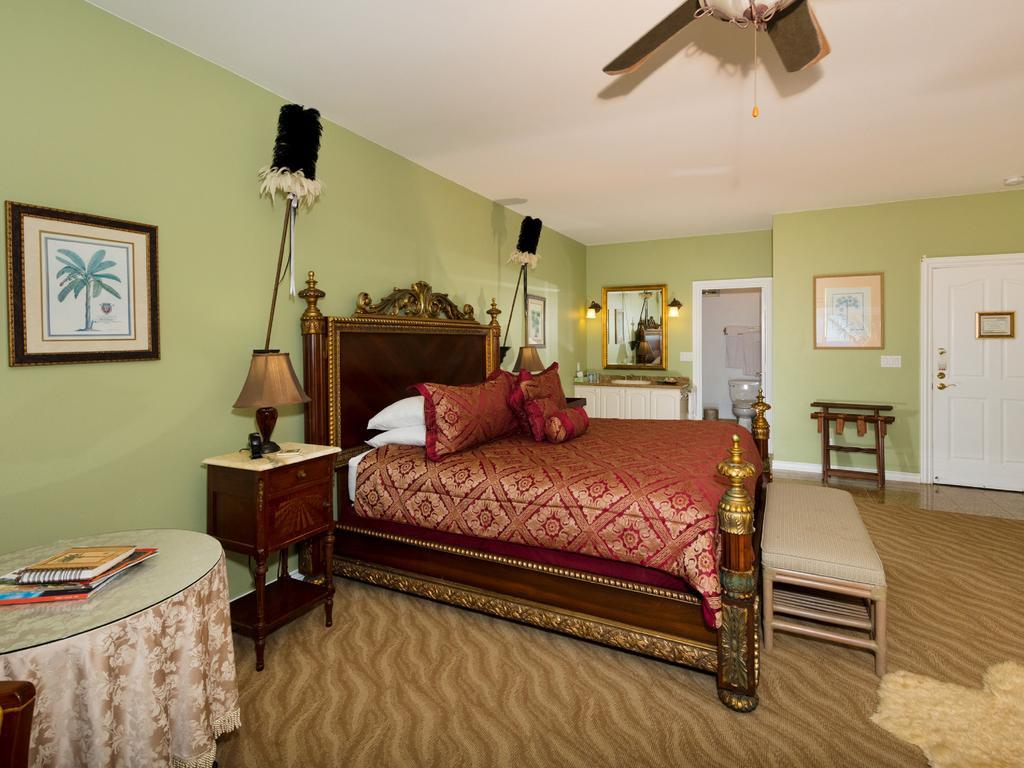 The Palms Cliff House Inn Honomu ภายนอก รูปภาพ