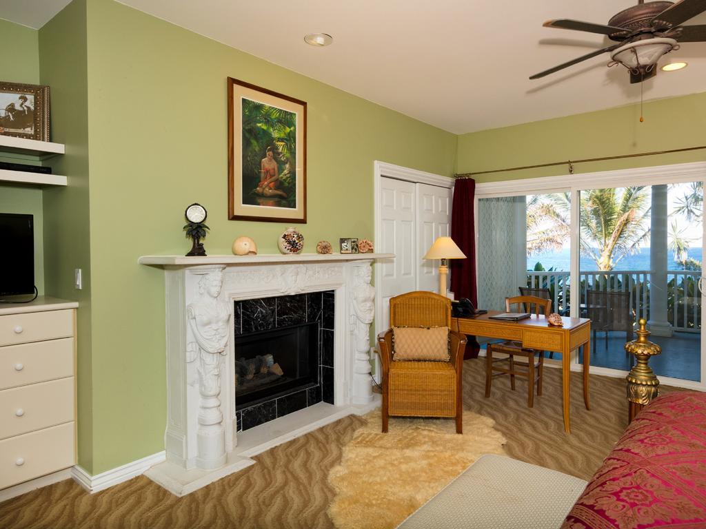 The Palms Cliff House Inn Honomu ภายนอก รูปภาพ
