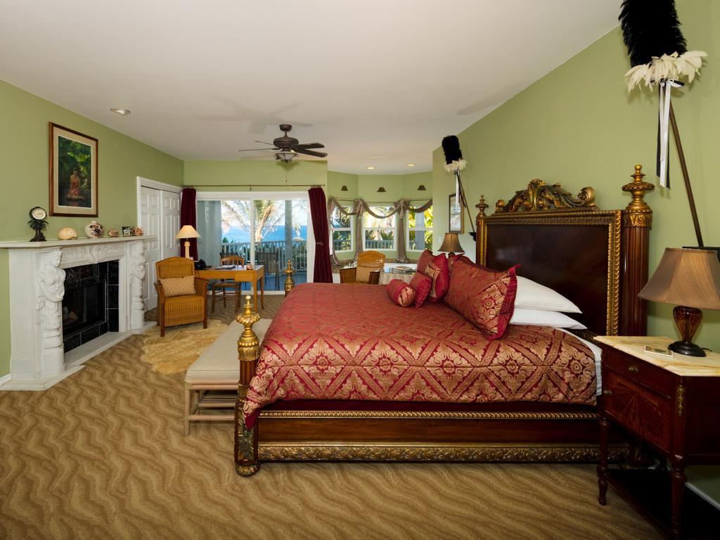 The Palms Cliff House Inn Honomu ภายนอก รูปภาพ