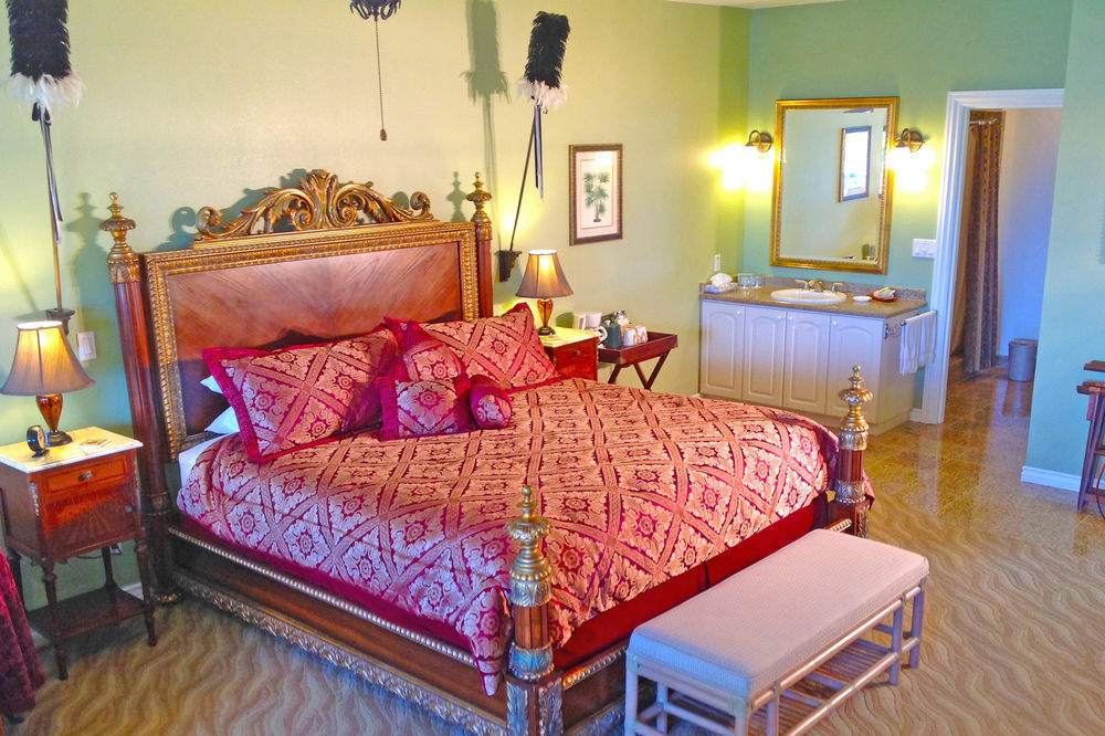 The Palms Cliff House Inn Honomu ภายนอก รูปภาพ