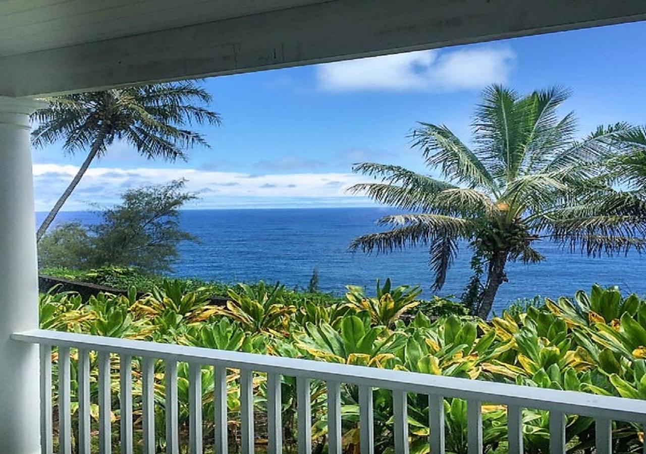 The Palms Cliff House Inn Honomu ภายนอก รูปภาพ
