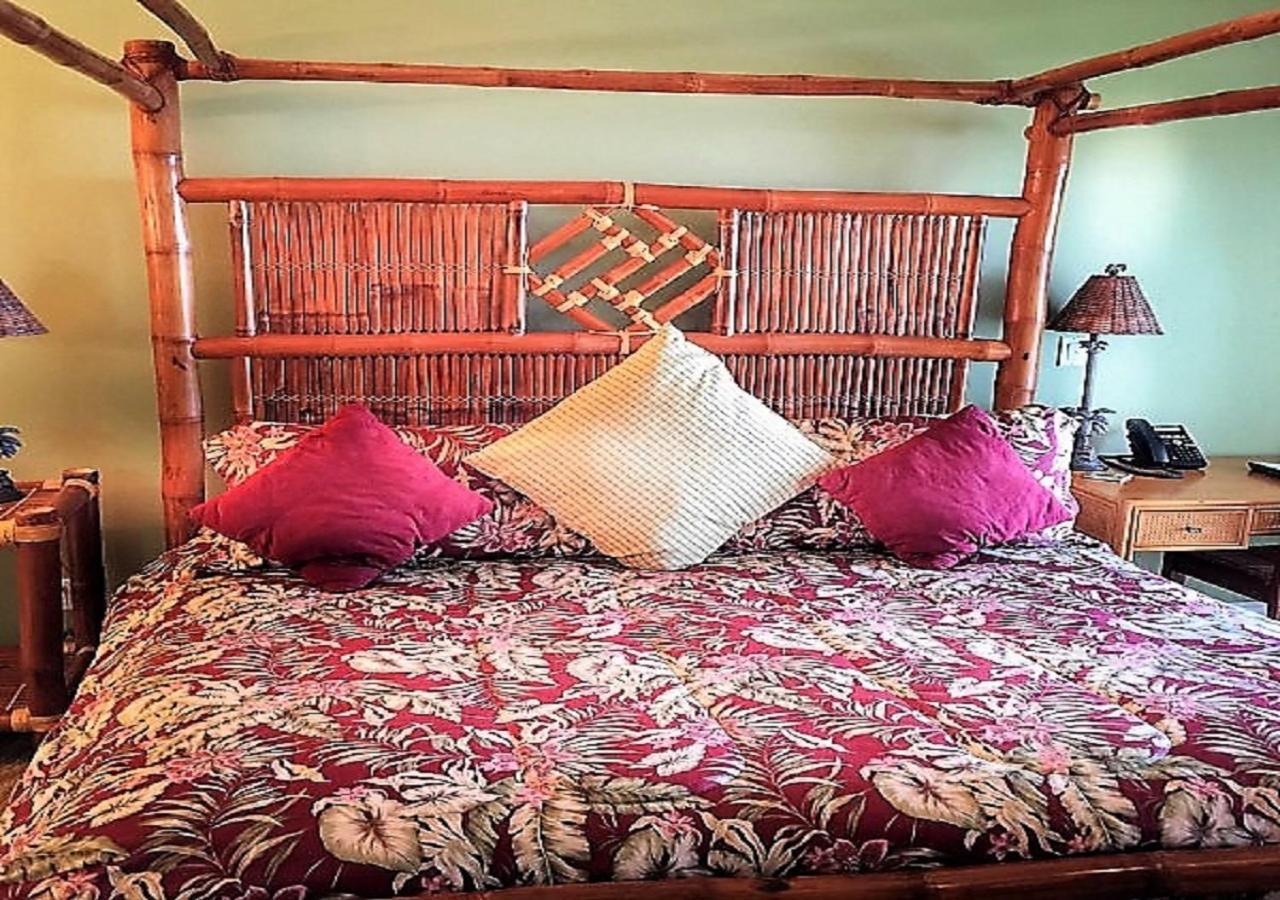 The Palms Cliff House Inn Honomu ภายนอก รูปภาพ